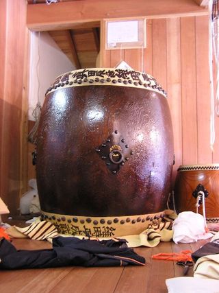 05