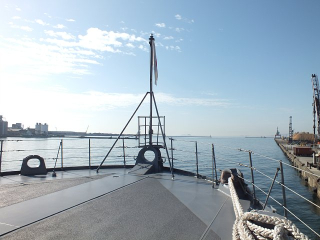 05